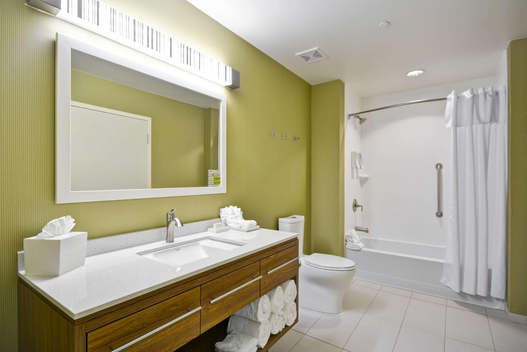 Home2 By Hilton Dallas