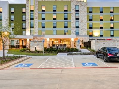 Home2 By Hilton Dallas