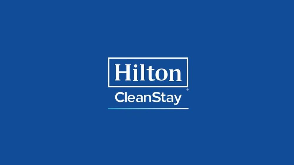 Home2 By Hilton Dallas Hotel 3*
