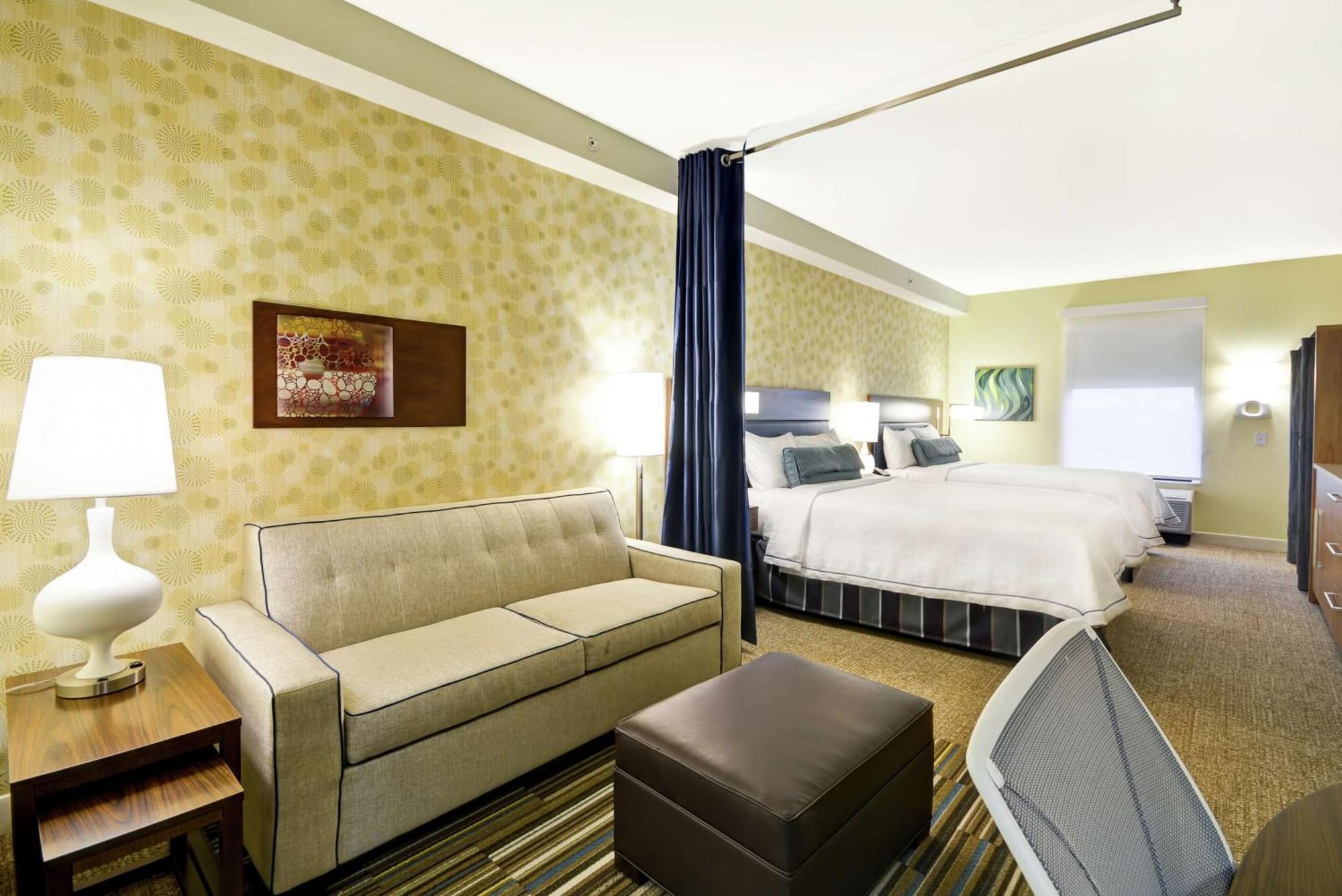 Home2 By Hilton Dallas Hotel 3*